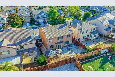 3902 Bluff, Perris, CA 92571 - Photo 8