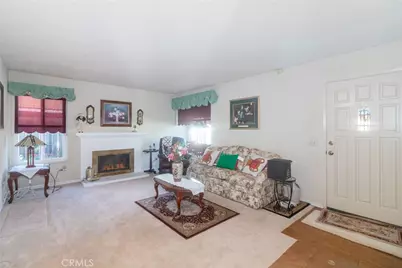 2074 Valleywood Street, Colton, CA 92324 - Photo 6