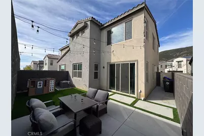 15959 Sparrow Court, Fontana, CA 92336 - Photo 2