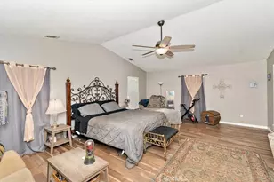 12730 Fir St, Oak Hills, CA 92344 - Photo 10