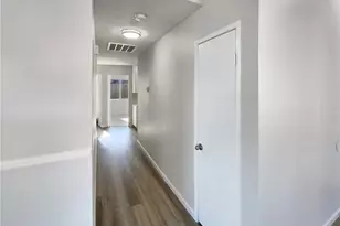 13197 Snowview Rd, Victorville, CA 92392 - Photo 12