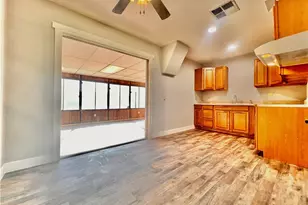 8654 Greenpoint Ave, Riverside, CA 92503 - Photo 10