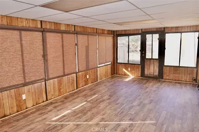 8654 Greenpoint Avenue, Riverside, CA 92503 - Photo 14