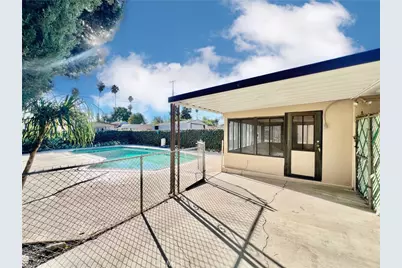 8654 Greenpoint Avenue, Riverside, CA 92503 - Photo 26