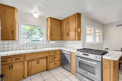 5648 Laredo, Riverside, CA 92506 - Photo 6