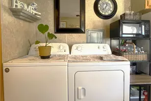 8700 Thistle Ct, Mountain Mesa, CA 93240 - Photo 4