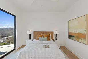 1425 Skyline, Laguna Beach, CA 92651 - Photo 32