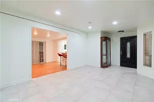 9426 Tamarisk, Hesperia, CA 92345 - Photo 8