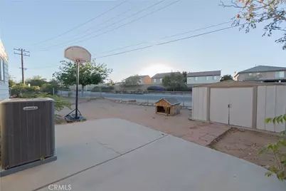 9426 Tamarisk #21, Hesperia, CA 92345 - Photo 38