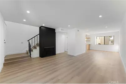 10219 Pinewood #2, Tujunga, CA 91042 - Photo 2