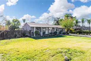 35181 Eureka, Yucaipa, CA 92399 - Photo 4