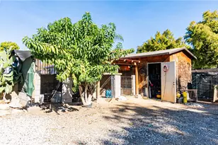 35181 Eureka, Yucaipa, CA 92399 - Photo 44