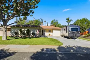 2845 Iron Hills Way, Riverside, CA 92506 - Photo 4