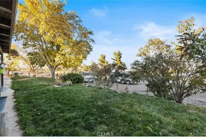 2390 Trinity Road, Pinon Hills, CA 92372 - Photo 18