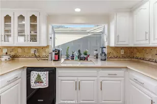 547 Via Zapata, Riverside, CA 92507 - Photo 12