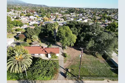 736 N Walnut, San Dimas, CA 91773 - Photo 2