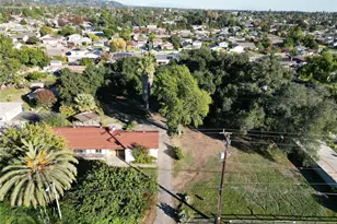 736 N Walnut, San Dimas, CA 91773 - Photo 2