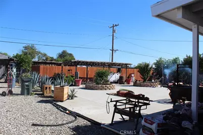 9543 Laurel Avenue, Fontana, CA 92335 - Photo 2