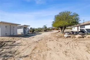 9016 Rose Eden Dr, Morongo Valley, CA 92256 - Photo 26