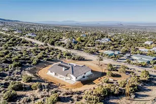 1275 Hollister, Pinon Hills, CA 92372 - Photo 42