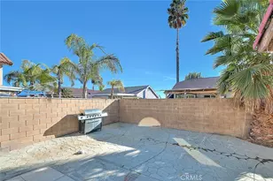 709 Mariner, Perris, CA 92571 - Photo 32