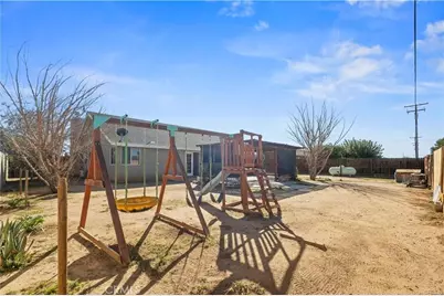8849 Glade Avenue, California City, CA 93505 - Photo 4