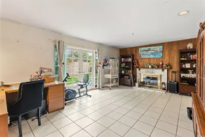 16675 Spruce Circle, Fountain Valley, CA 92708 - Photo 10