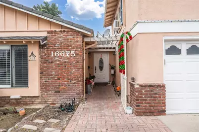 16675 Spruce Circle, Fountain Valley, CA 92708 - Photo 4