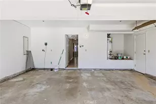 14988 Long View Dr, Fontana, CA 92337 - Photo 22