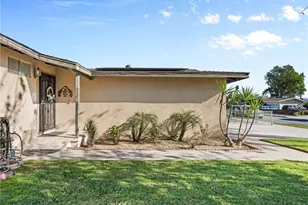 17662 Fontlee Ln, Fontana, CA 92335 - Photo 4