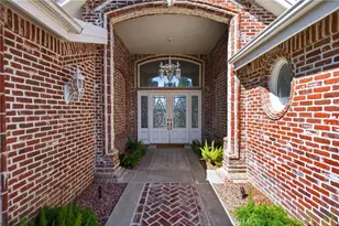 6872 Chartwell, Riverside, CA 92506 - Photo 4
