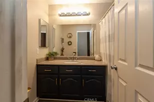 14476 Oak Knoll Ct, Fontana, CA 92337 - Photo 30