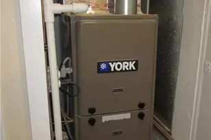 9341 Buckthorn, Hesperia, CA 92345 - Photo 18