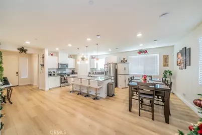 7640 Messina Heights, Highland, CA 92346 - Photo 6
