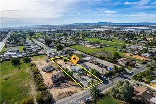 21947 Dracaea Ave, Moreno Valley, CA 92553 - Photo 22