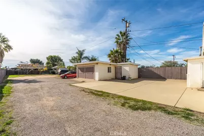 21947 Dracaea Avenue, Moreno Valley, CA 92553 - Photo 16