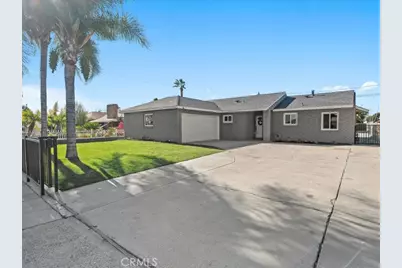 132 S Acacia, Rialto, CA 92376 - Photo 1