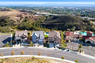 21156 Poema Pl, Chatsworth, CA 91311 - Photo 40