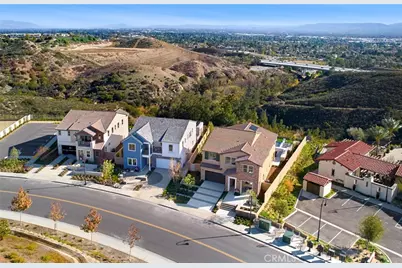 21156 Poema Place, Chatsworth, CA 91311 - Photo 38