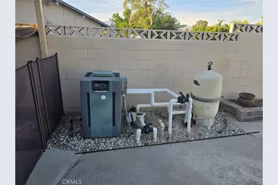 8725 Boxwood Ct, Fontana, CA 92335 - Photo 42