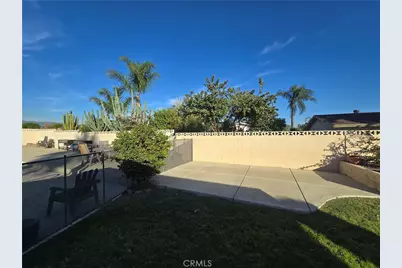 8725 Boxwood Ct, Fontana, CA 92335 - Photo 38