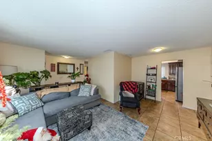 731 S Glenwood, Rialto, CA 92376 - Photo 22