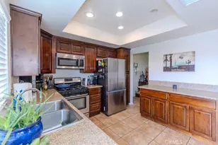 731 S Glenwood, Rialto, CA 92376 - Photo 18