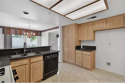 1529 Elegante Court, Corona, CA 92882 - Photo 14