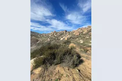 34605001 No Name, Lake Elsinore, CA 92570 - Photo 4