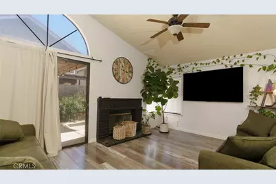 1509 Portrait, Perris, CA 92571 - Photo 8