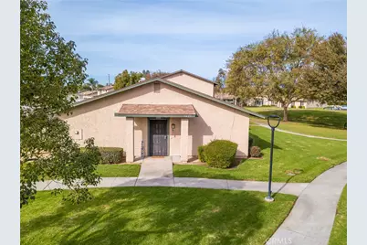 5025 Brooklawn, Riverside, CA 92504 - Photo 2