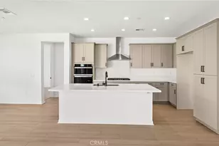 25381 Violane Dr, Menifee, CA 92585 - Photo 8