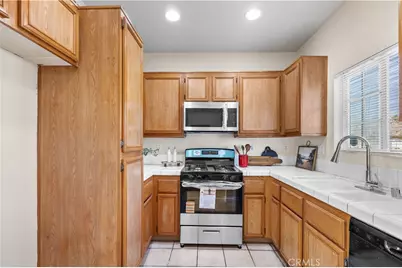 7050 Dinwiddie, Downey, CA 90241 - Photo 12