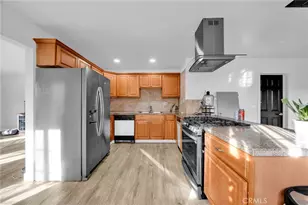 7044 Nestle Ave, Reseda, CA 91335 - Photo 8